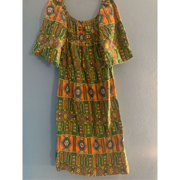 AMAZING VINTAGE 1970s Off the Shoulder Flouncy Sleeve Corduroy Midi Dress - Picture 4 of 4